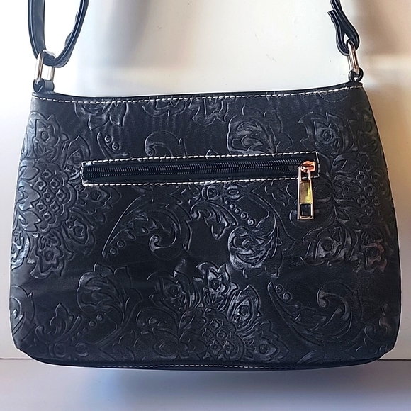 Black Purse/Bag. - Picture 7 of 12